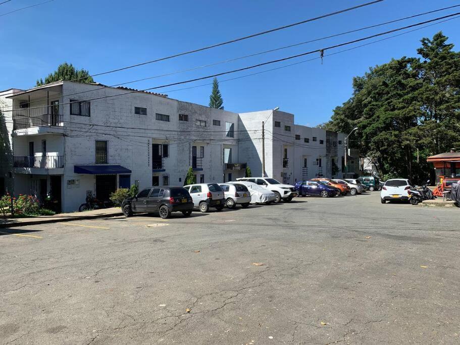 Apartamento Independiente En Robledo *